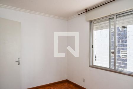 Quarto de apartamento à venda com 1 quarto, 51m² em Passo da Areia, Porto Alegre