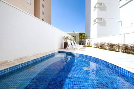 Apartamento à venda com 2 quartos, 59m² em Campestre, Santo André