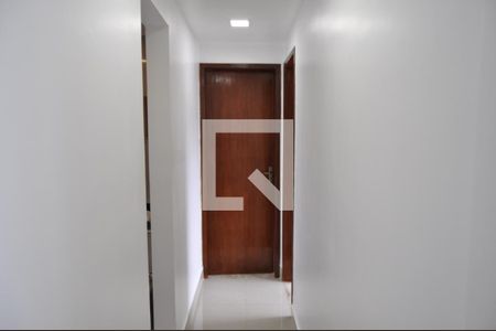 Corredor de apartamento para alugar com 2 quartos, 60m² em Riachuelo, Rio de Janeiro