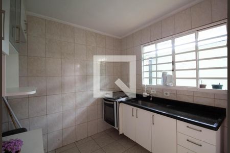 Cozinha de casa de condomínio à venda com 2 quartos, 65m² em Itaquera, São Paulo