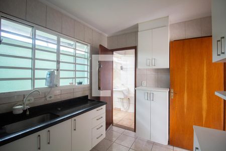 Cozinha de casa de condomínio à venda com 2 quartos, 65m² em Itaquera, São Paulo