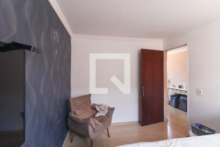 Quarto 1 de apartamento para alugar com 3 quartos, 74m² em Água Verde, Curitiba