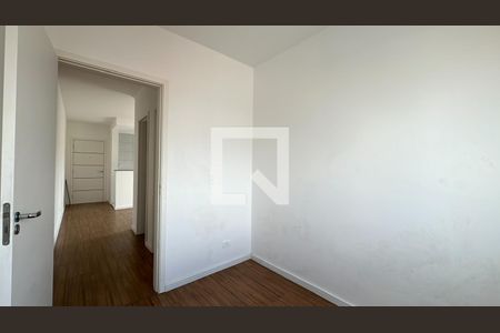 Quarto 1 de apartamento para alugar com 2 quartos, 43m² em Parque da Fonte, São José dos Pinhais