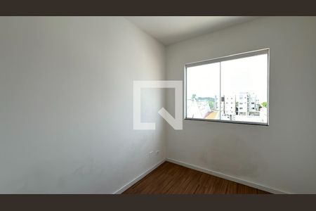 Quarto 1 de apartamento para alugar com 2 quartos, 43m² em Parque da Fonte, São José dos Pinhais