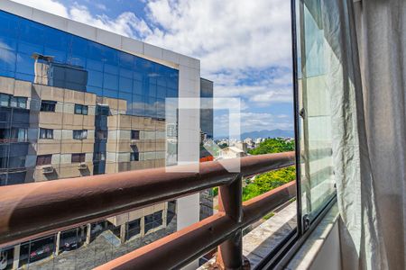 Vista da Sala de apartamento para alugar com 2 quartos, 65m² em Estreito, Florianópolis