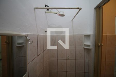 Banheiro de casa para alugar com 1 quarto, 50m² em Penha Circular, Rio de Janeiro