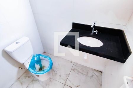 Apartamento à venda com 87m², 2 quartos e 1 vaga Apartamento à venda com 87m², 2 quartos e 1 vagaBanheiro