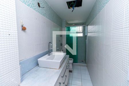Apartamento à venda com 90m², 3 quartos e 1 vaga Apartamento à venda com 90m², 3 quartos e 1 vagaBanheiro