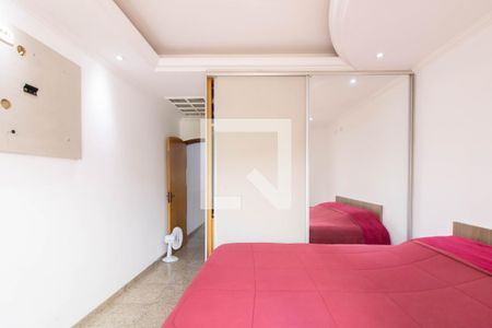 Suite de casa à venda com 3 quartos, 180m² em Jardim Santa Clara, Guarulhos