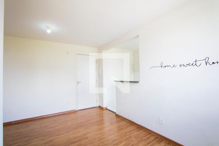 Sala de apartamento à venda com 2 quartos, 49m² em Vila Homero Thon, Santo André