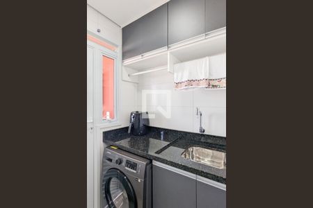 Apartamento à venda com 78m², 2 quartos e 2 vagas Apartamento à venda com 78m², 2 quartos e 2 vagasÁrea de serviço