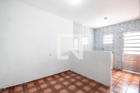 Sala de casa para alugar com 1 quarto, 50m² em Km 18, Osasco