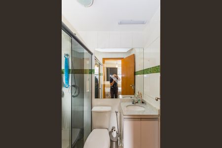 Apartamento à venda com 82m², 3 quartos e sem vaga Apartamento à venda com 82m², 3 quartos e sem vagaBanheiro da Suíte