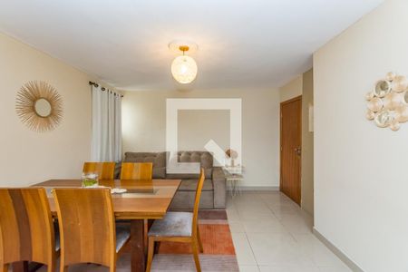 Apartamento à venda com 82m², 3 quartos e sem vaga Apartamento à venda com 82m², 3 quartos e sem vagaSala