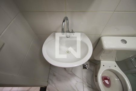 Banheiro de apartamento para alugar com 1 quarto, 35m² em Jardim Ibitirama, São Paulo