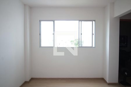 Sala de apartamento à venda com 2 quartos, 48m² em São João Batista, Belo Horizonte