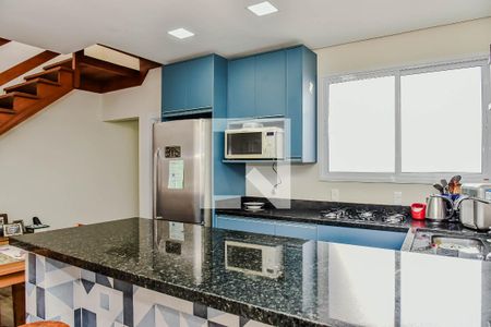 Casa à venda com 240m², 4 quartos e 2 vagas Casa à venda com 240m², 4 quartos e 2 vagasCozinha