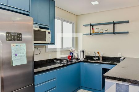 Casa à venda com 240m², 4 quartos e 2 vagas Casa à venda com 240m², 4 quartos e 2 vagasCozinha