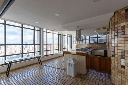 Apartamento para alugar com 47m², 1 quarto e 1 vaga Apartamento para alugar com 47m², 1 quarto e 1 vagaÁrea comum - Salão de festas