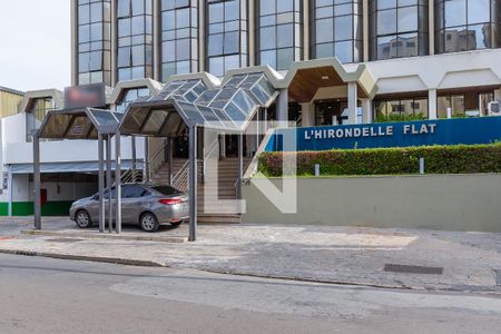 Apartamento para alugar com 47m², 1 quarto e 1 vaga Apartamento para alugar com 47m², 1 quarto e 1 vagaFachada