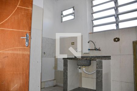 Cozinha de kitnet/studio para alugar com 1 quarto, 27m² em Nova Gerti, São Caetano do Sul