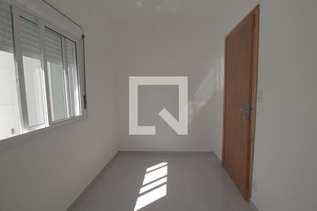 Quarto 2 de casa à venda com 3 quartos, 68m² em Olaria, Canoas