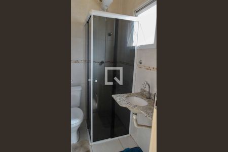 Banheiro de casa à venda com 2 quartos, 96m² em Quitaúna, Osasco