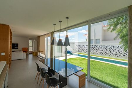 Sala de Jantar  de casa de condomínio à venda com 3 quartos, 245m² em Parque das Quaresmeiras, Campinas