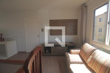 Sala de apartamento à venda com 2 quartos, 48m² em Igara, Canoas