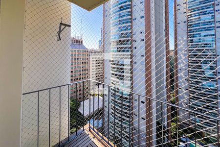 Sacada de apartamento à venda com 2 quartos, 61m² em Vila Olímpia, São Paulo