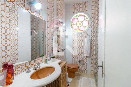 Banheiro Social de casa para alugar com 4 quartos, 300m² em Serra, Belo Horizonte