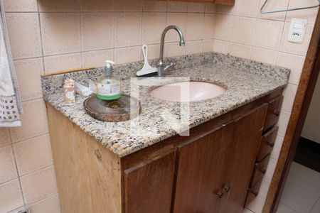 Casa à venda com 240m², 3 quartos e 3 vagas Casa à venda com 240m², 3 quartos e 3 vagasBanheiro 3