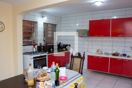 Casa à venda com 240m², 3 quartos e 3 vagas Casa à venda com 240m², 3 quartos e 3 vagasCozinha