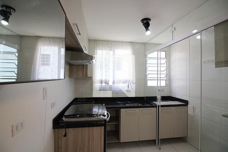 Cozinha de apartamento para alugar com 2 quartos, 44m² em Nova Petrópolis, São Bernardo do Campo