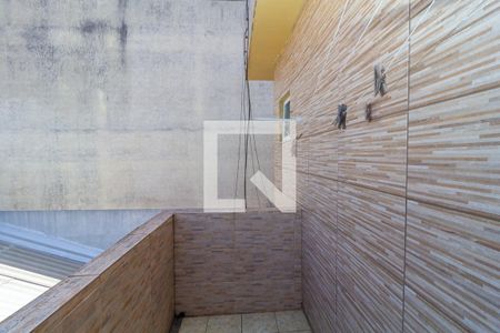 Sacada de casa à venda com 3 quartos, 120m² em Vila Tolstoi, São Paulo