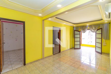 Sala de casa à venda com 3 quartos, 120m² em Vila Tolstoi, São Paulo