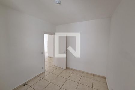 Dormitório 01 de apartamento para alugar com 2 quartos, 43m² em Campos Elísios, Ribeirão Preto