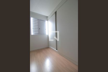 Quarto 1 de apartamento para alugar com 2 quartos, 64m² em Jardim Marilu, Cotia