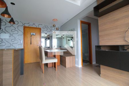 Sala de apartamento para alugar com 2 quartos, 64m² em Jardim Marilu, Cotia