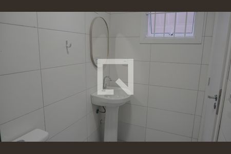 Banheiro de kitnet/studio para alugar com 1 quarto, 30m² em Rio Branco, Novo Hamburgo