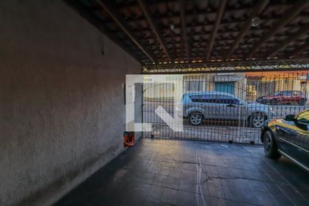 Casa à venda com 200m², 3 quartos e 4 vagas Casa à venda com 200m², 3 quartos e 4 vagasGaragem