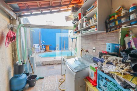 Casa à venda com 200m², 3 quartos e 4 vagas Casa à venda com 200m², 3 quartos e 4 vagasÁrea de Serviço