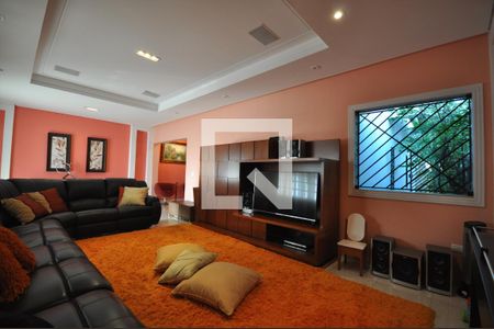 Sala de TV de casa para alugar com 5 quartos, 650m² em Jardim Guapira, São Paulo