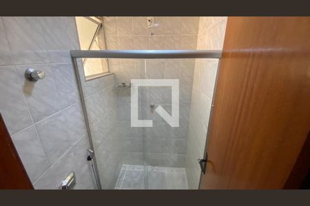 Apartamento à venda com 3 quartos, 70m² em Heliópolis, Belo Horizonte