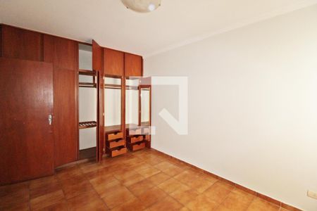 Quarto 1 de apartamento para alugar com 4 quartos, 203m² em Tabajaras, Uberlândia