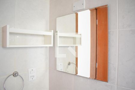 Banheiro da Suíte de apartamento para alugar com 3 quartos, 85m² em Xaxim, Curitiba
