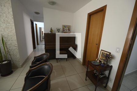 Sala de apartamento para alugar com 3 quartos, 84m² em Setor Bueno, Goiânia