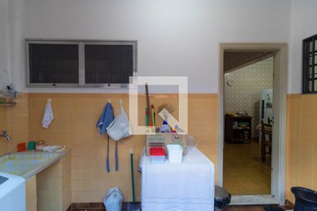 Casa para alugar com 225m², 4 quartos e 2 vagas Casa para alugar com 225m², 4 quartos e 2 vagasÁrea de Serviço