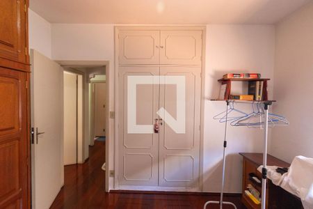 Casa para alugar com 225m², 4 quartos e 2 vagas Casa para alugar com 225m², 4 quartos e 2 vagasQuarto 01