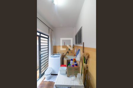 Casa para alugar com 225m², 4 quartos e 2 vagas Casa para alugar com 225m², 4 quartos e 2 vagasÁrea de Serviço